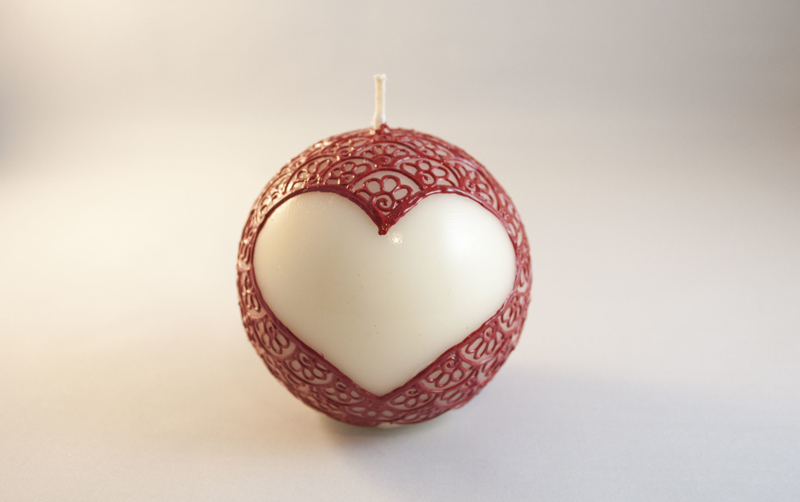 Round Heart Henna Candle